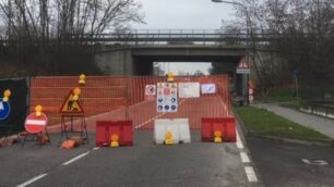 Agrate Brianza via Archimede chiusa per lavori di ripristino al ponte della Sp 13