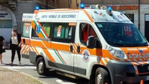 L’ambulanza sul luogo dell’incidente