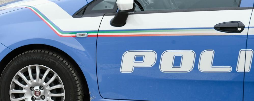 Un’auto della polizia