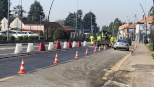 Concorezzo cantiere via dante asfaltature strada chiusa