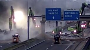 Milano Meda demolizione ponte 10 Bovisio Masciago