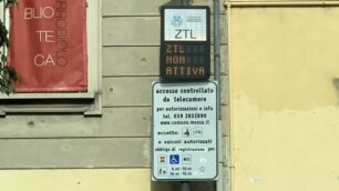 Monza ztl vicolo scuole ottobre 2020