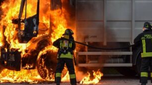 Incendio vigili del fuoco