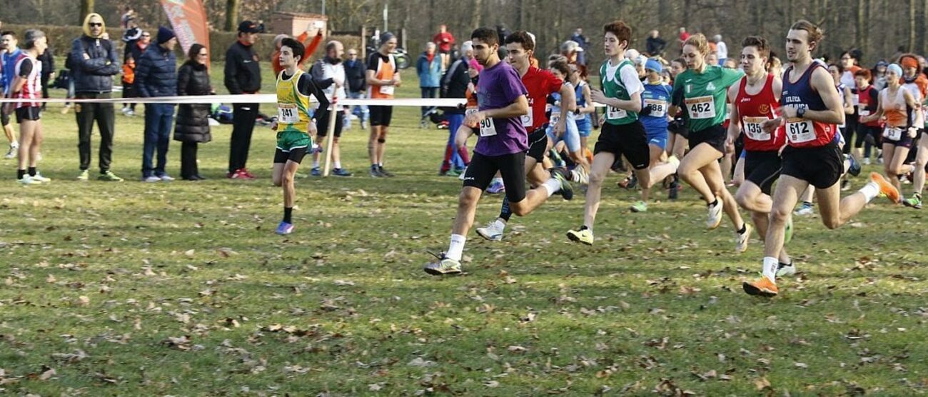 Gruppo di runners nella gara disputata nel Parco di Monza