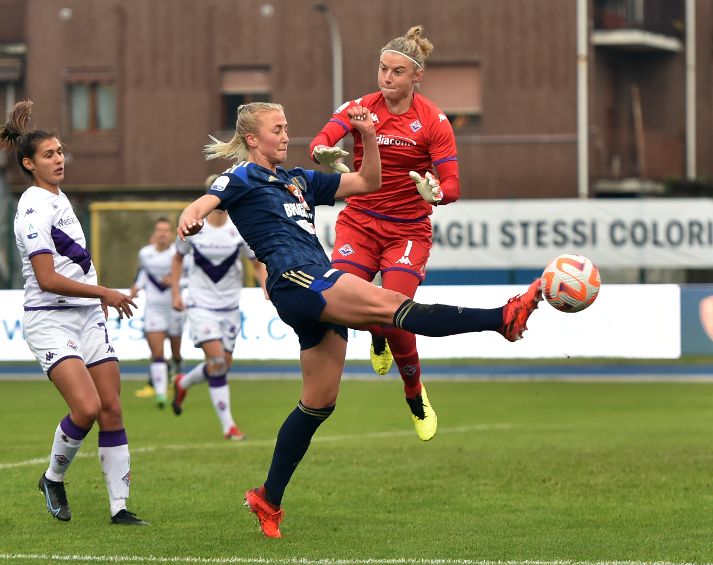 6617 giorni dopo la Champions a Cornaredo: viva il calcio femminile