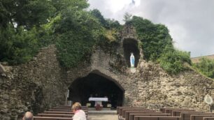 Limbiate Grotta di Lourdes
