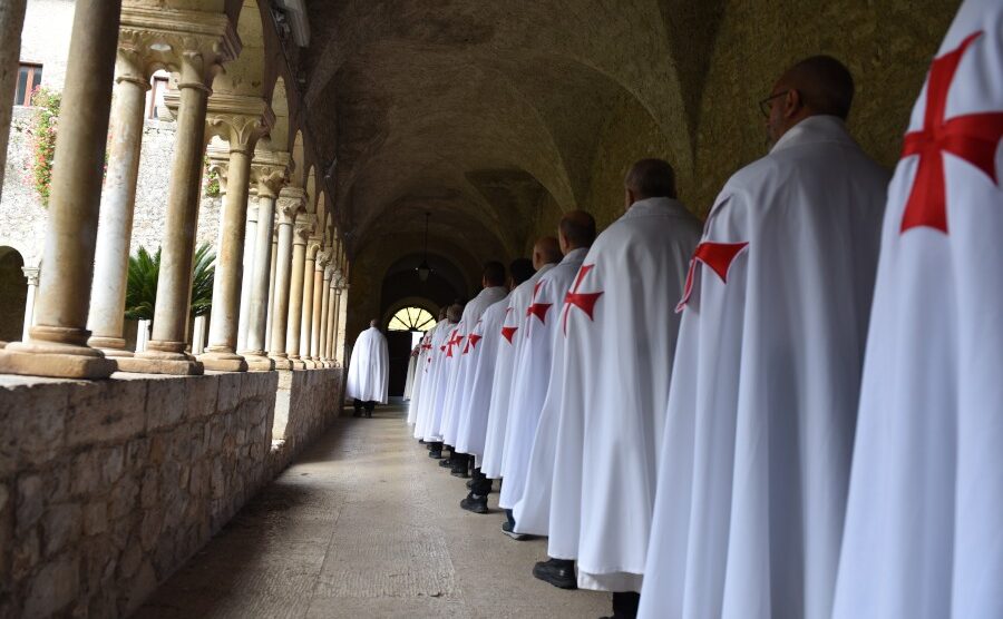 I templari in una foto pubblicata dal sito templarioggi.it