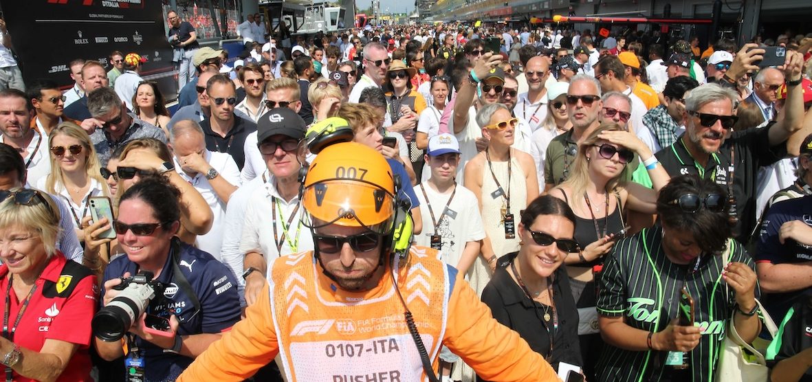 F1 Gp Italia 2024 Monza tifosi - foto Fabrizio Radaelli