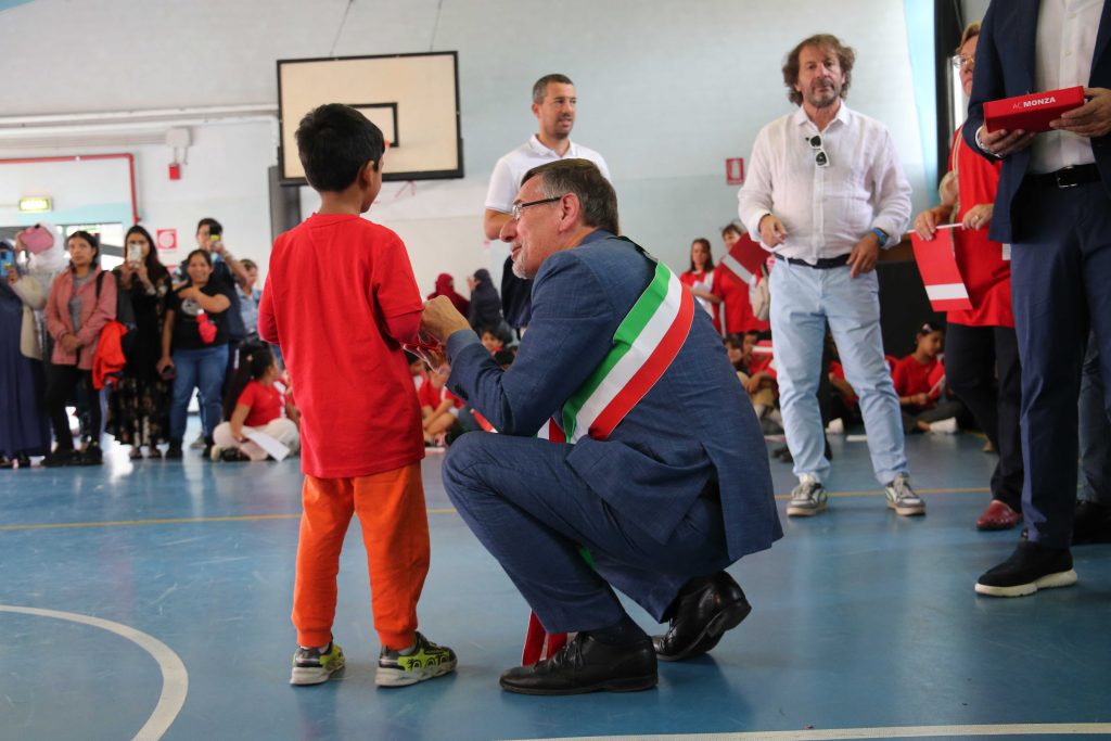 Monza astucci biancorossi primo giorno di scuola Ac Monza Comune - foto Radaelli