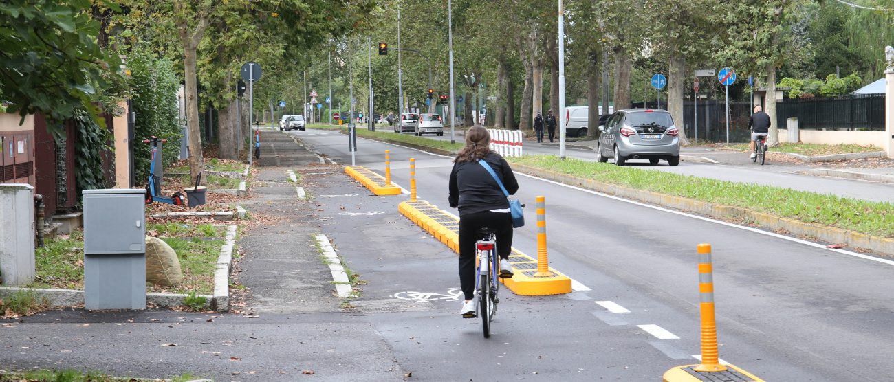 Monza ciclabile via Correggio