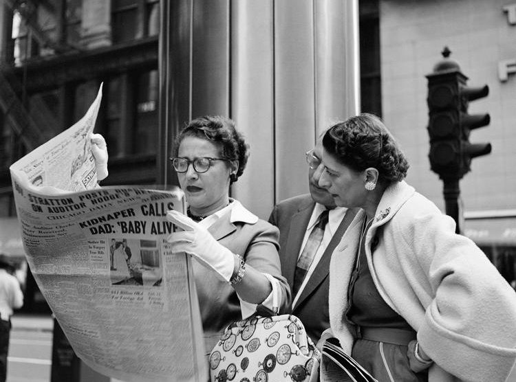 Vivian Maier, Chicago, IL, n.d., Gelatin silver print, 2014 © Estate of Vivian Maier, Courtesy of Maloof Collection and Howard Greenberg Gallery, NY