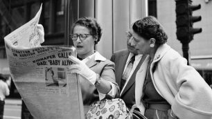 Vivian Maier, Chicago, IL, n.d., Gelatin silver print, 2014 © Estate of Vivian Maier, Courtesy of Maloof Collection and Howard Greenberg Gallery, NY