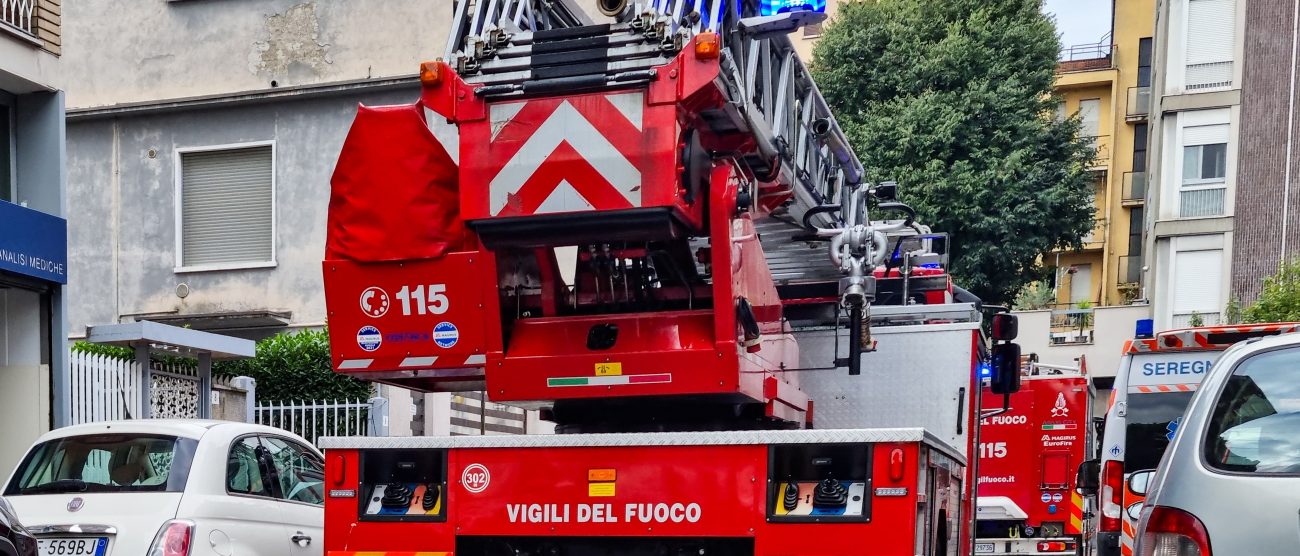 Vigili del fuoco soccorso a Seregno